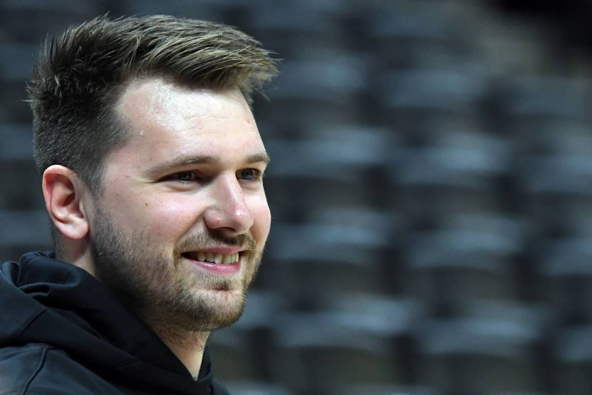 开云体育下载-东契奇为什么打后卫