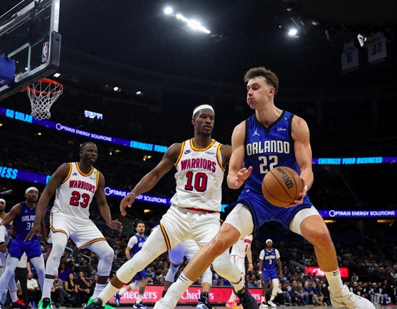 kaiyun客户端下载-包含澳大利亚队不断突破！，巴特勒连续五场比赛得分超过大比分获胜气势如虹延续的词条