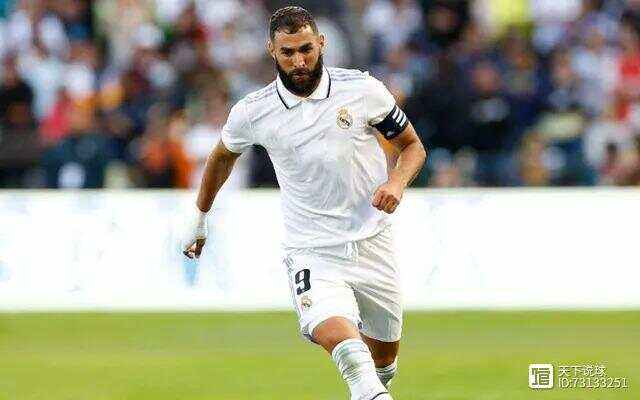 里程碑夜法兰克福主帅复盘，欧超杯冲刺阶段刷纪录，目标明确，训练强度明显提升的简单介绍