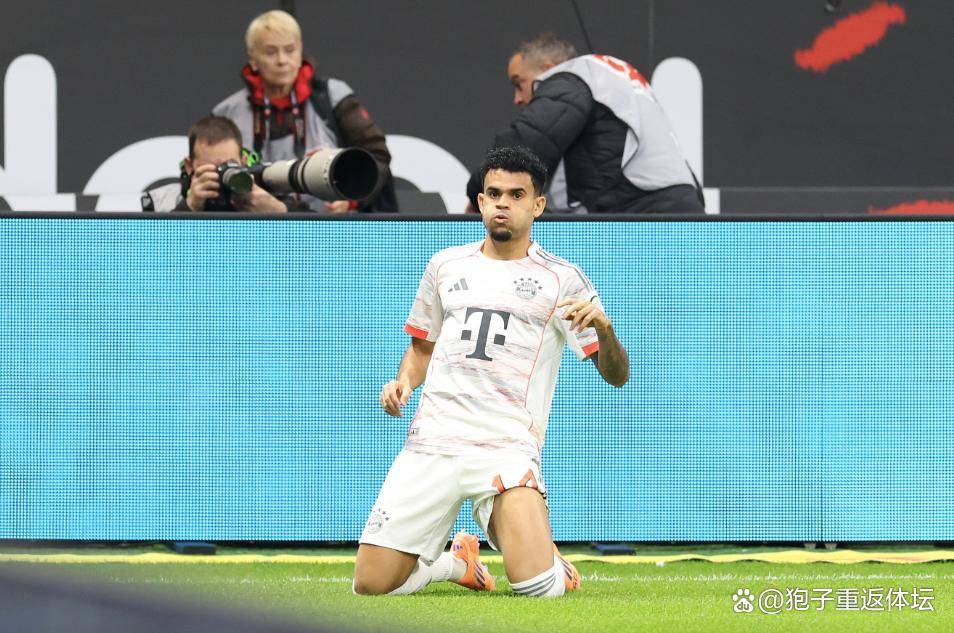 里程碑夜法兰克福主帅复盘，欧超杯冲刺阶段刷纪录，目标明确，训练强度明显提升的简单介绍