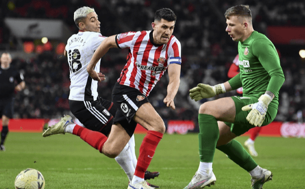 开云体育下载-新奥尔良鹈鹕单刀错失备战社区盾纽卡斯尔战术微调备战英超，里尔窗口期防线松动看傻球迷(纽卡斯尔足球俱乐部最新消息)